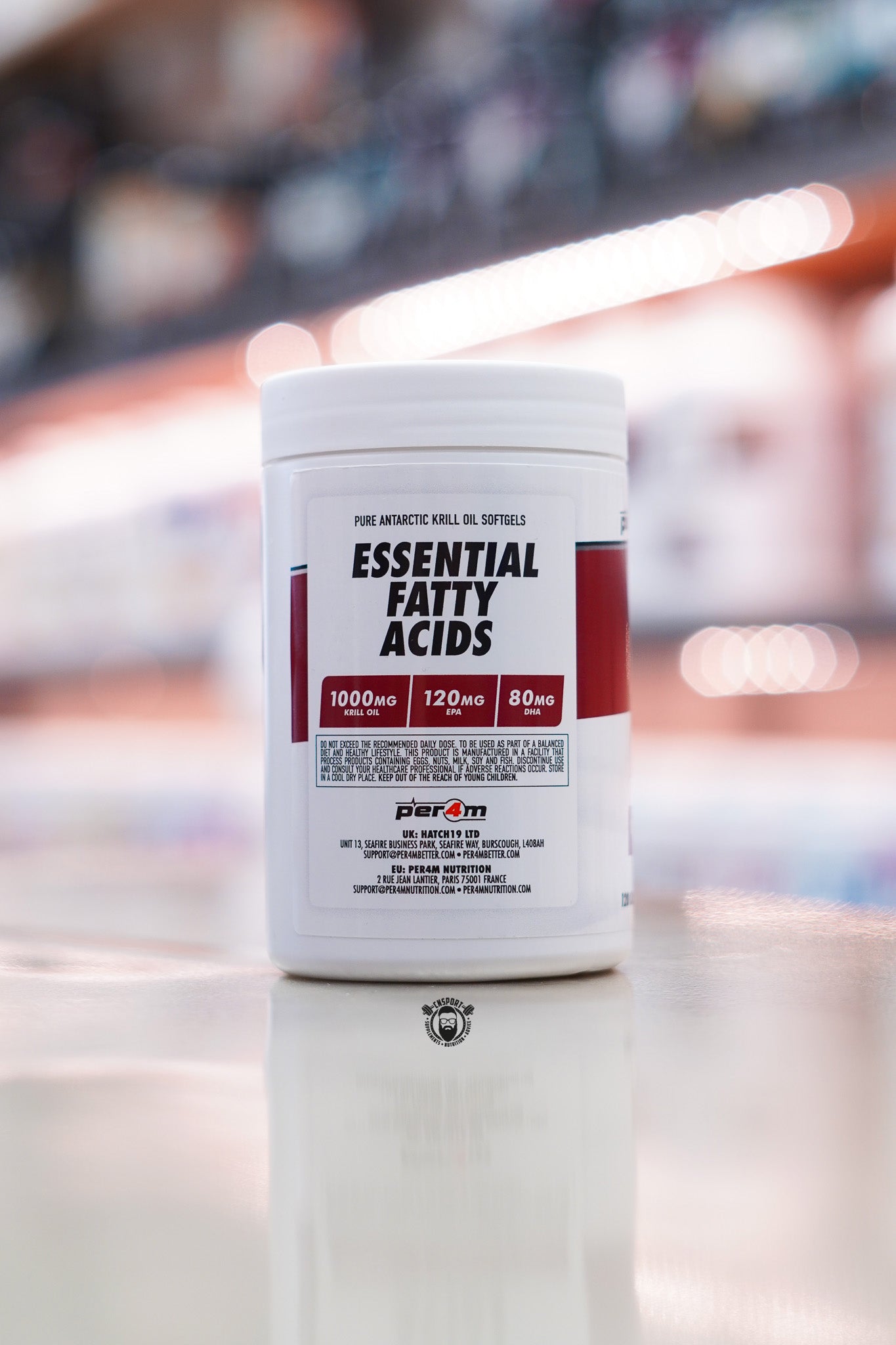Side label of Per4m Krill Oil Omega-3 & Astaxanthin highlighting key ingredients, dosage information and manufacturer details.