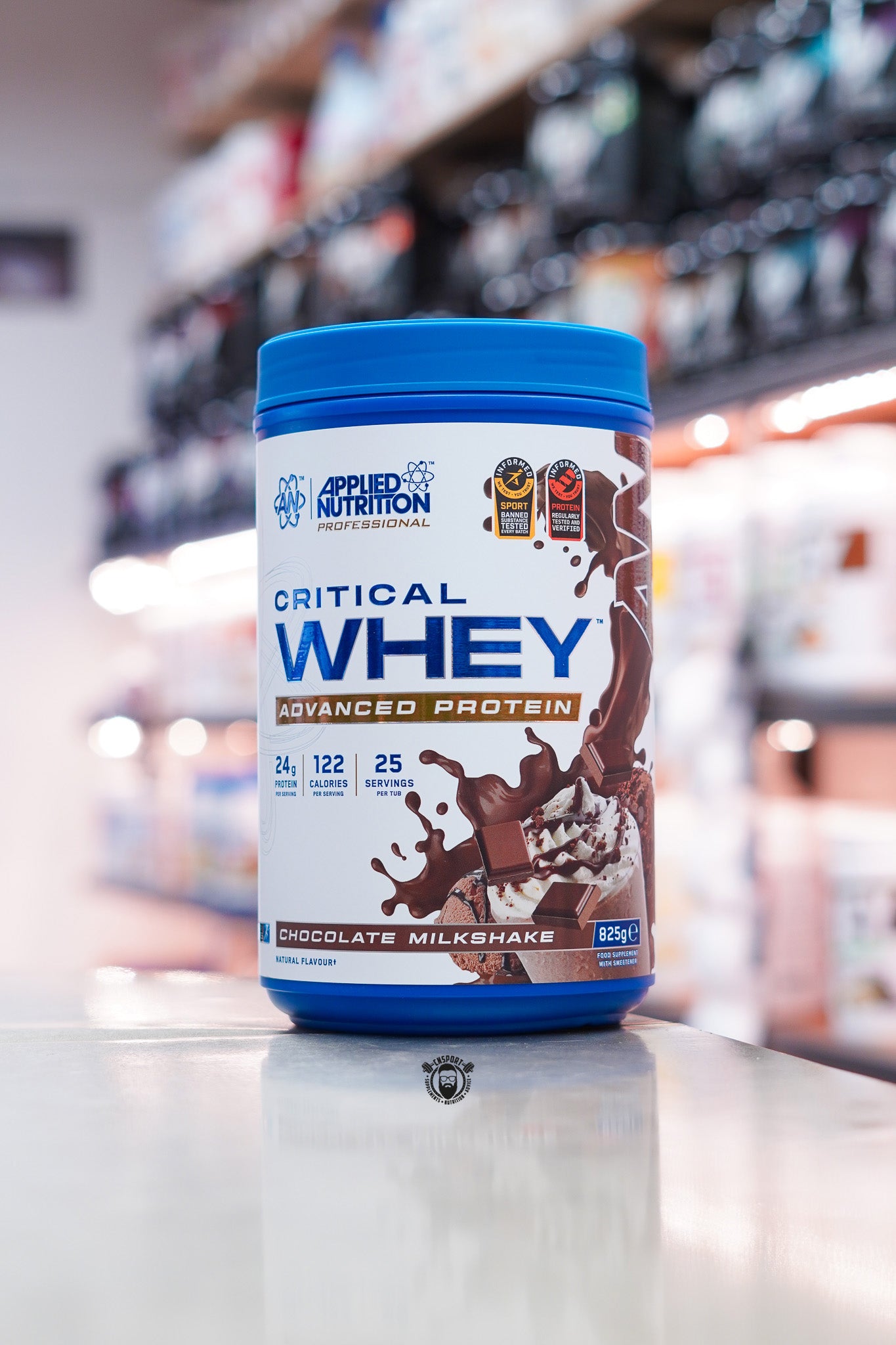 Applied Nutrition Critical Whey Advanced Protein Chocolate Milkshake flavour, 25-serving whey protein blend providing 24g protein per serving.