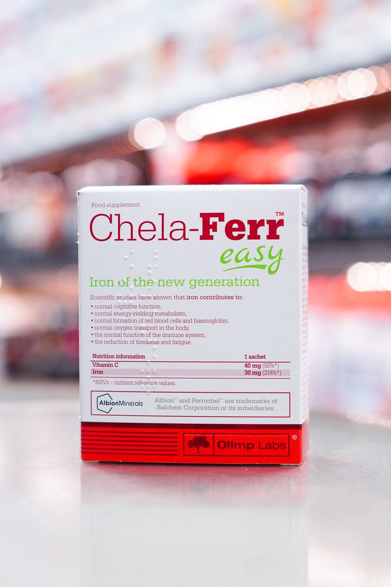 Olimp Labs Chela-Ferr Easy iron supplement box back showing nutritional information with iron and vitamin C per sachet.