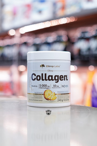 Front view of Olimp Collagen powder in pineapple flavour, highlighting 5000 mg fish collagen, 10 mg hyaluronic acid, and “No added sugars” label.