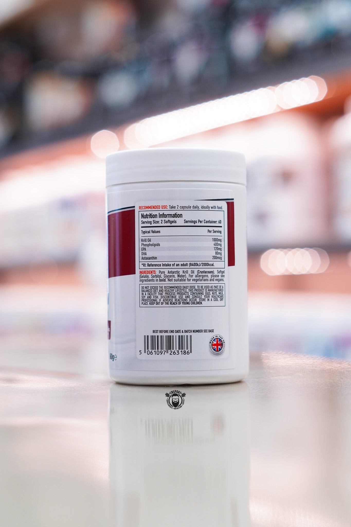 Per4m Krill Oil Omega-3 & Astaxanthin nutritional information panel showing krill oil content, phospholipids, EPA, DHA, astaxanthin, ingredients and recommended serving information.
