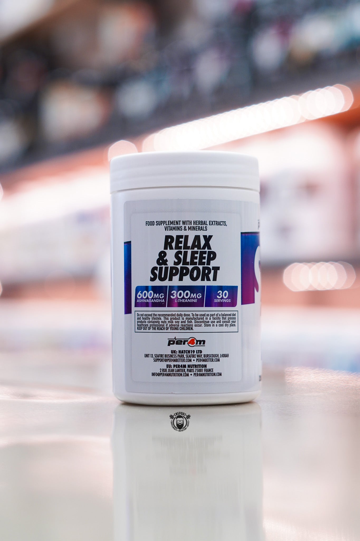 Side view of Per4m Sleep Advanced Relax Formula highlighting 600mg KSM-66 Ashwagandha, 300mg L-Theanine and 30 servings.