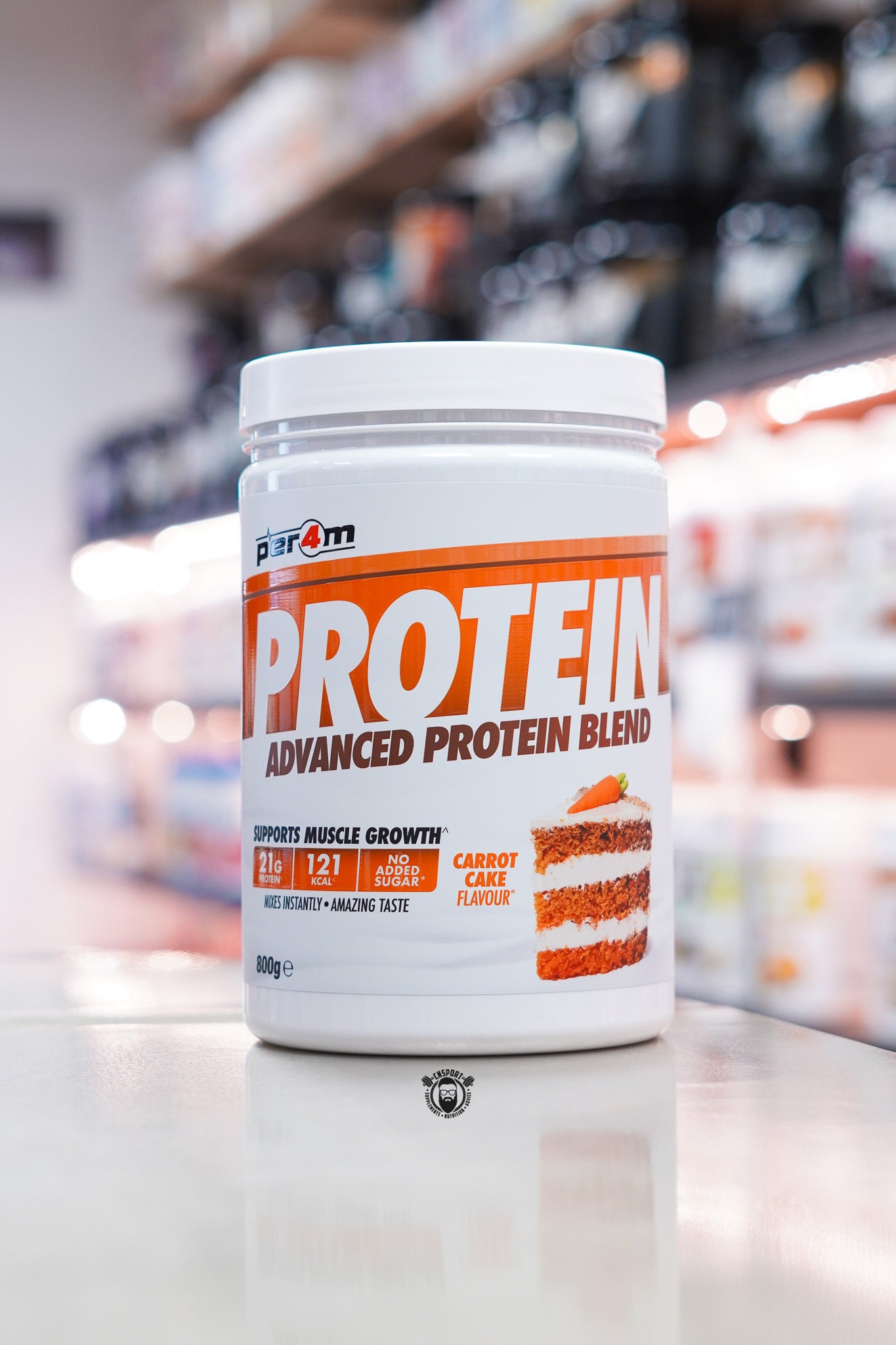 Per4m Protein Advanced Protein Blend 800g in Carrot Cake flavour, providing 21g protein per serving with no added sugar.